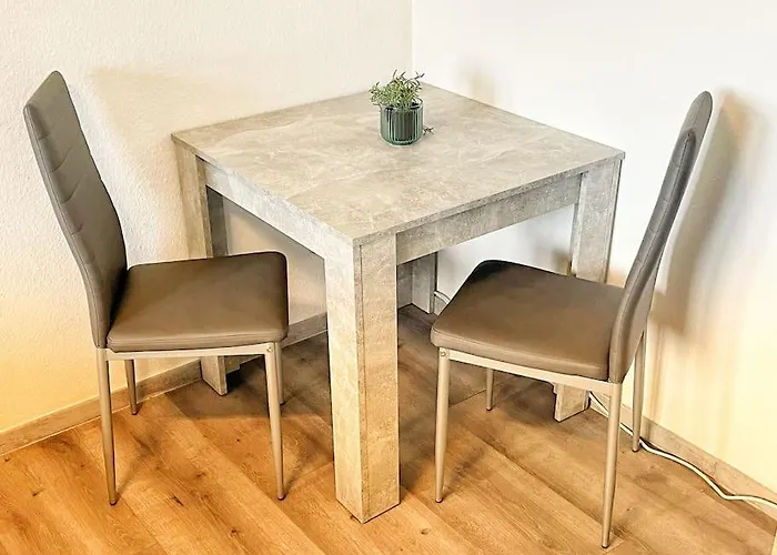 Apartment Naehe Flughafen Dus